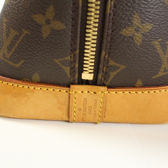 Louis Vuitton Monogram Alma PM - Picture 8 of 9